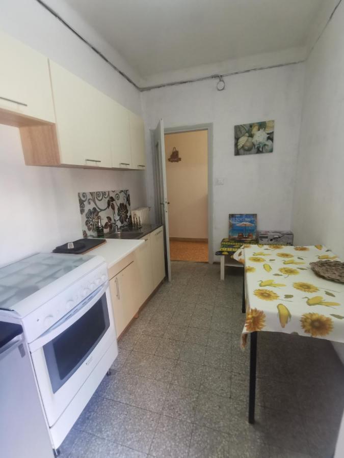 Via Zeffiro Apartment سانريمو المظهر الخارجي الصورة