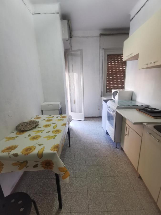 Via Zeffiro Apartment سانريمو المظهر الخارجي الصورة